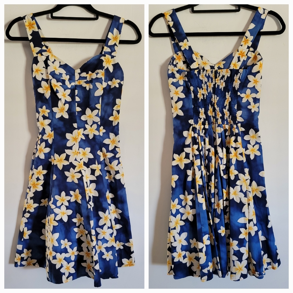 Royal Creations Hawaii Blue Hawaiian Aloha Pin Up Dress Plumeria Sweetheart Bust
